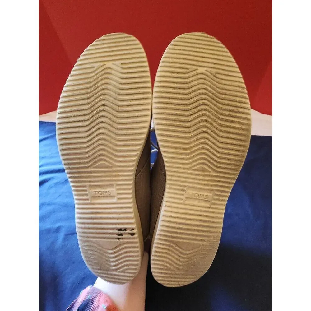 Toms 6227 these